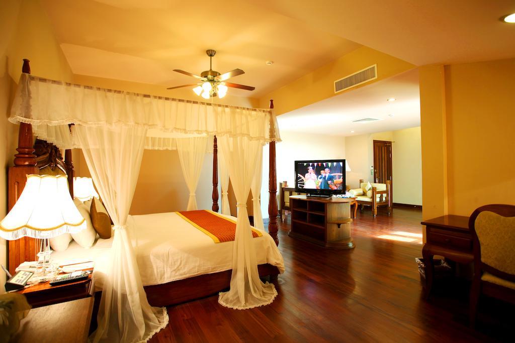 Angkor Era Hotel Сием Реап Екстериор снимка